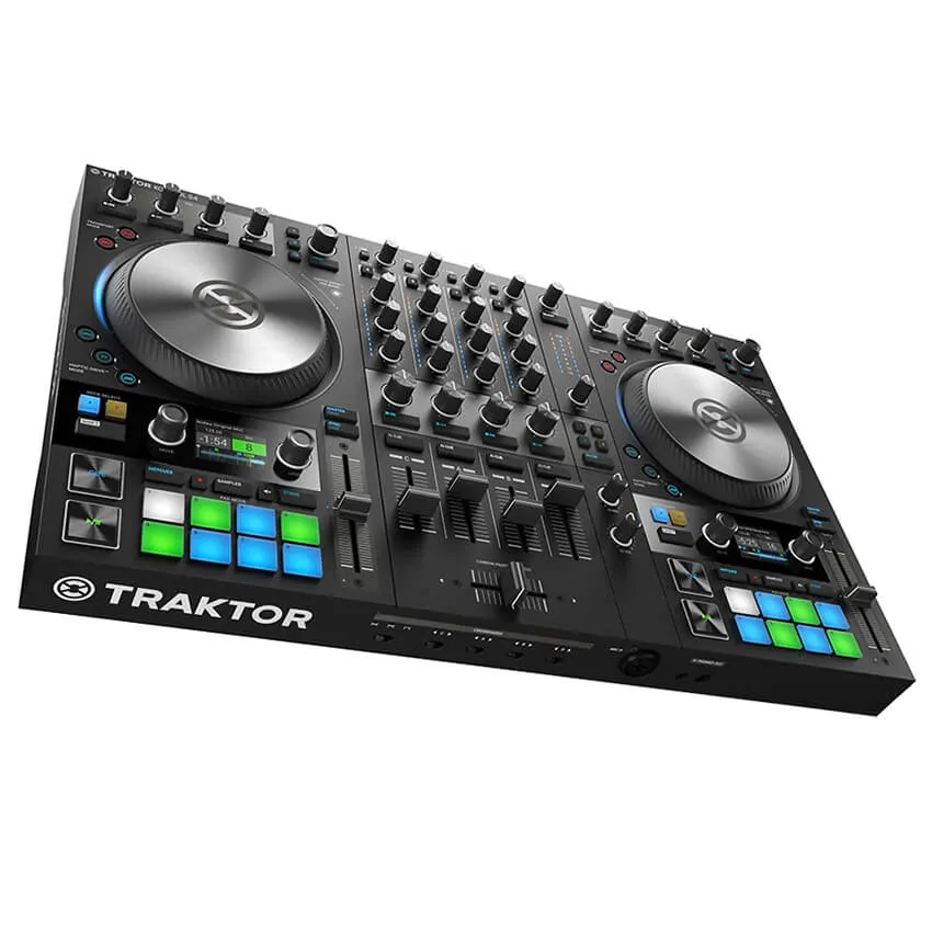 Controlador Native Instruments Kontrol S4 MK3