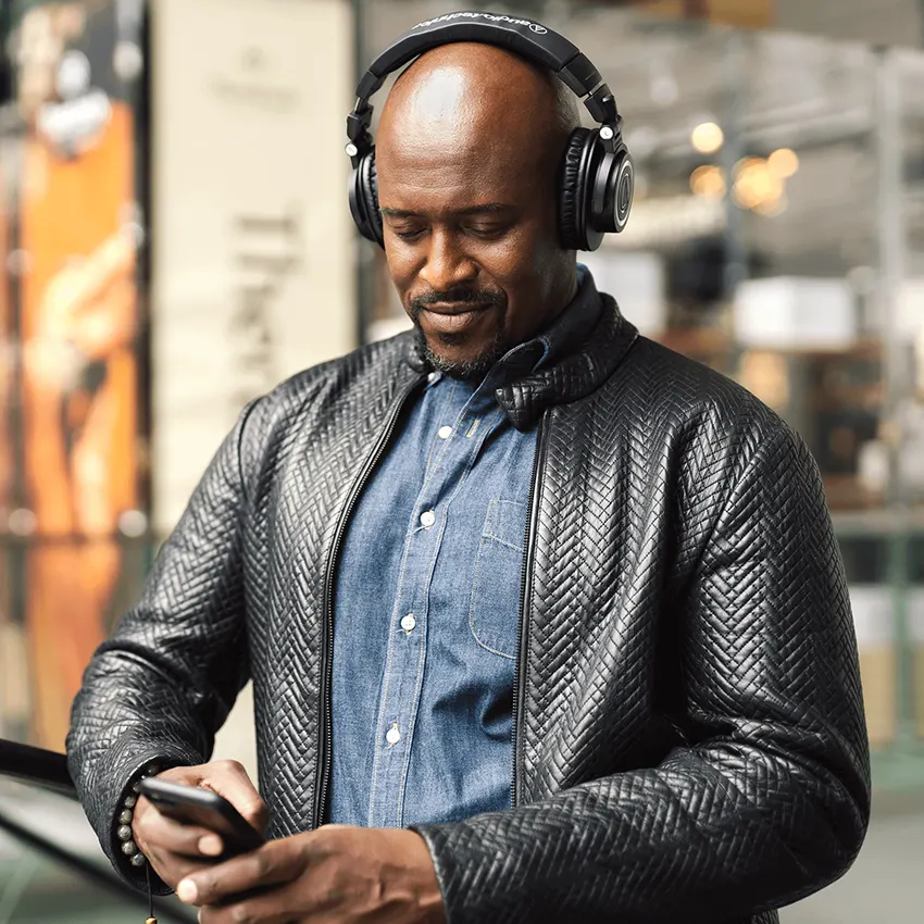 Auriculares Audio-Technica ATH-M50xBT2, Inalámbricos, Bluetooth (Negro)