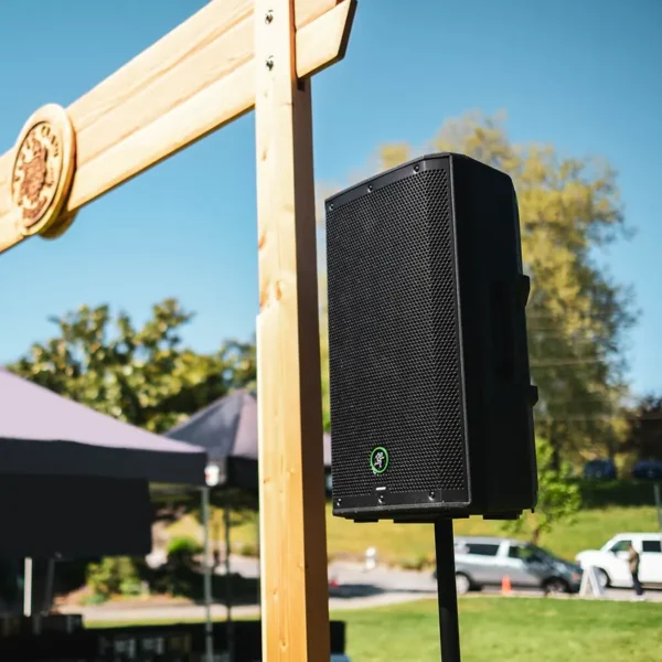 Altavoz a Batería Mackie Thrash212 GO, Woofer 12", Potencia 300W