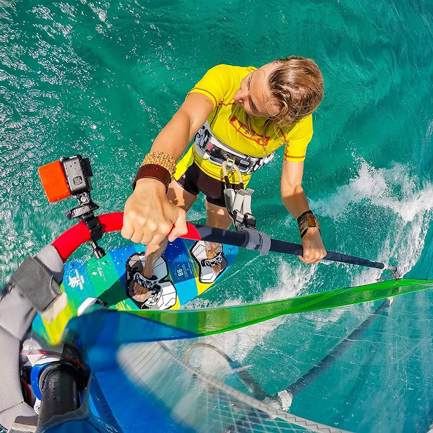 GoPro Sports Kit (Chesty + Handlebar / Seatpost / Pole Mount + Estuche) GoPro Sports Kit (Chesty + Handlebar / Seatpost / Pole Mount + Estuche)