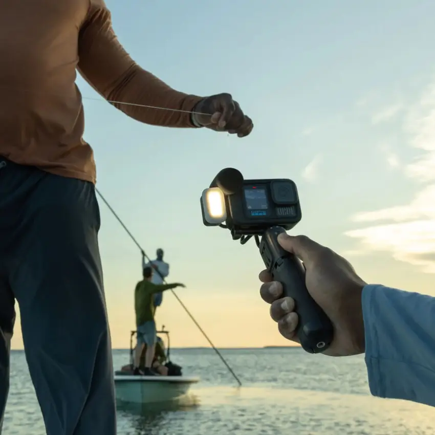 Cámara GoPro HERO13 Black Creator Edition Bundle, Media Mod, Light Mod, Volta Battery Grip, Magnetic Latch Mount