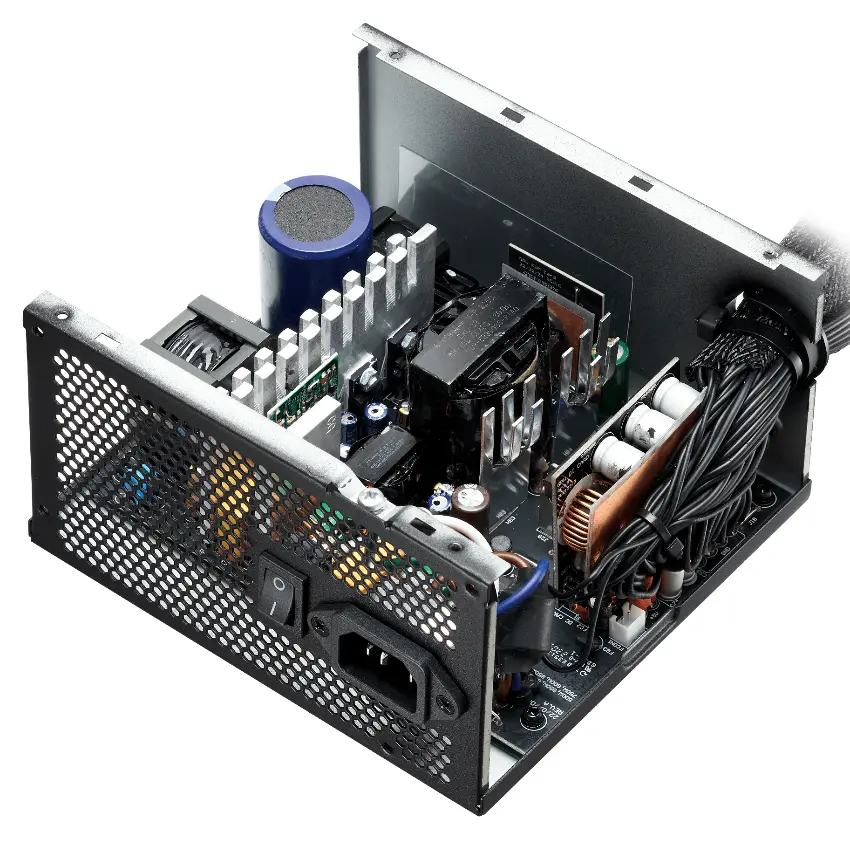 Fuente de alimentación ADATA KYBER, 80 PLUS Gold Fuente de alimentación ADATA KYBER, 80 PLUS Gold