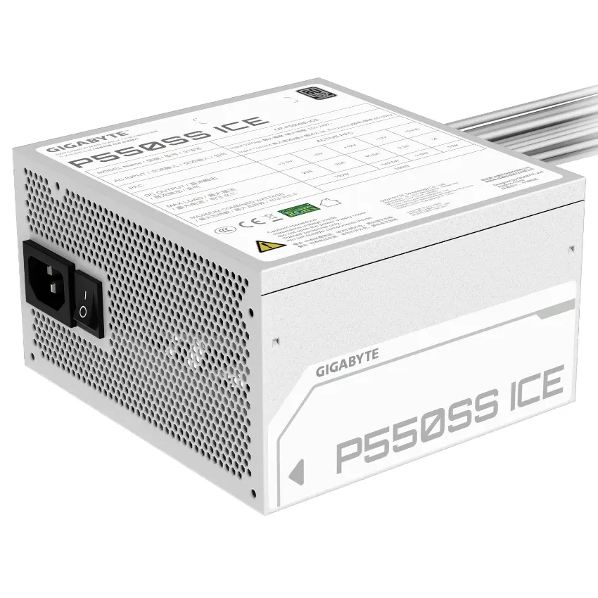 Fuente de alimentación Gigabyte P550SS ICE 550W 80 PLUS Silver Fuente de alimentación Gigabyte P550SS ICE 550W 80 PLUS Silver