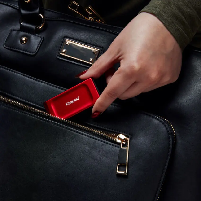 Disco Externo SSD Kingston XS1000, USB 3.2 Gen 2 tipo C, Rojo Disco Externo SSD Kingston XS1000, USB 3.2 Gen 2 tipo C, Rojo