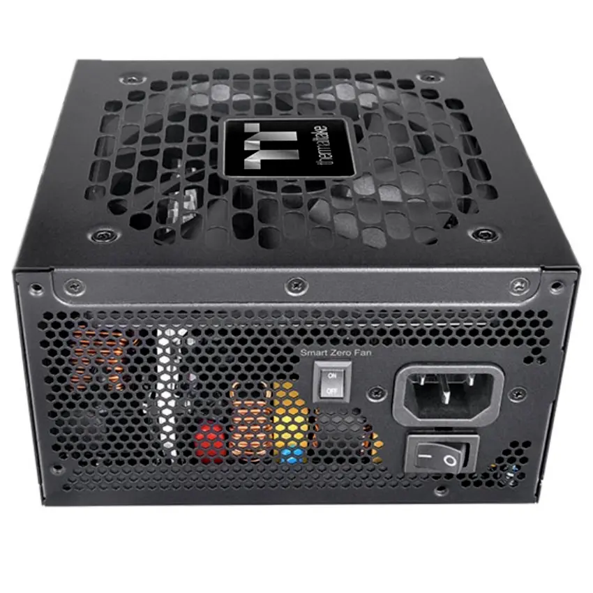 Fuente de alimentación modular Thermaltake Toughpower GT 750W, 80 PLUS Gold Fuente de alimentación modular Thermaltake Toughpower GT 750W, 80 PLUS Gold