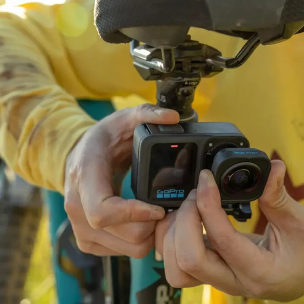 Cámara GoPro HERO13 Black Ultra Wide Edition, 27MP, Pantalla táctil, Wi-Fi, Bluetooth, Sumergible