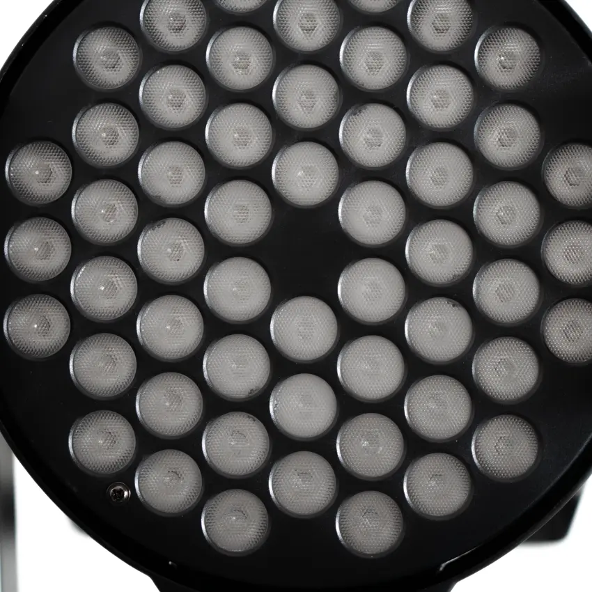 8 Spot PLS PL-543, 54 LEDs x 4W RGBW, Conectores Estilo Powercon, Incluye Flight Case