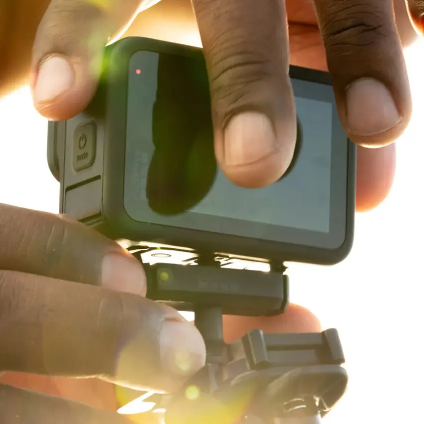 Soporte de Cierre Magnético GoPro para HERO13 Black, MAX2, LIT HERO Soporte de Cierre Magnético GoPro para HERO13 Black, MAX2, LIT HERO