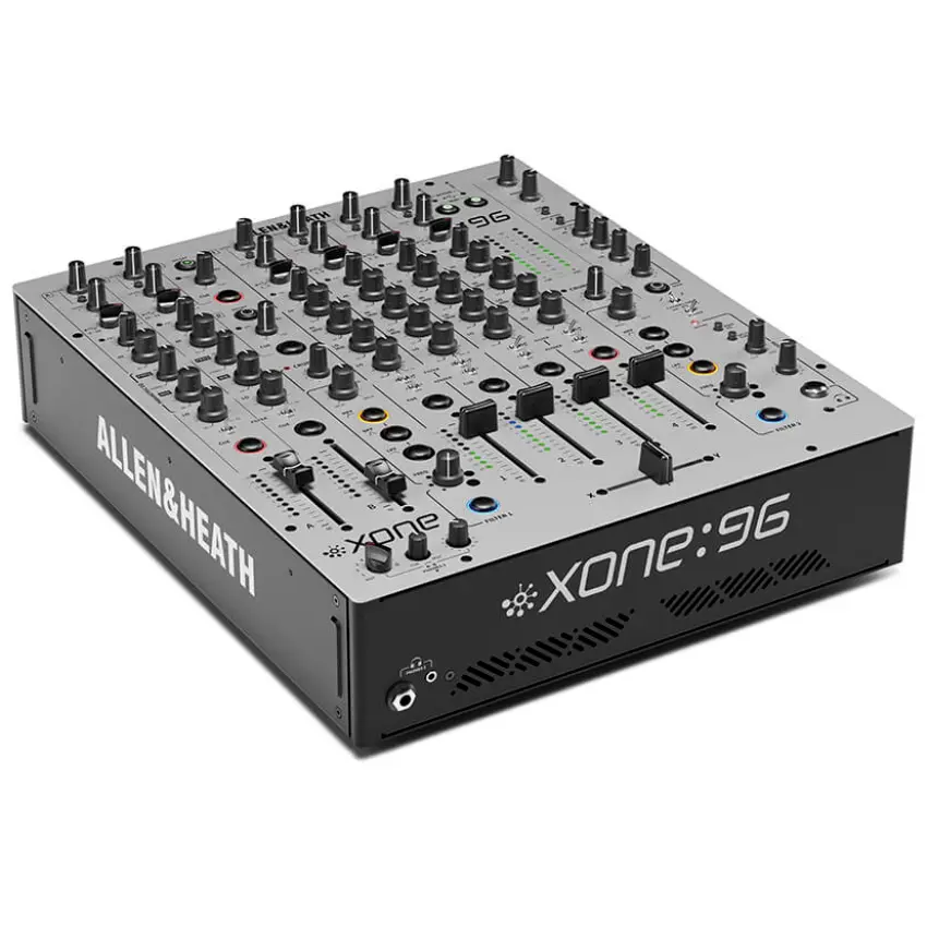 Mezclador de 6 Canales Allen & Heath XONE:96 con Placa de Sonido USB
