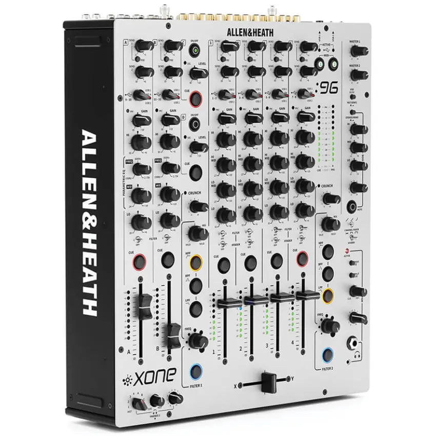 Mezclador de 6 Canales Allen & Heath XONE:96 con Placa de Sonido USB