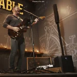 Sistema de Sonido de Columna Electro-Voice EVOLVE 30M, Woofer 10", Potencia 1000W, Todo en uno, Mezclador, Bluetooth y DSP (Negro)