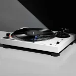 Bandeja Giradiscos Audio-Technica AT-LP120XBT-USBWH con USB y Bluetooth (Blanco)
